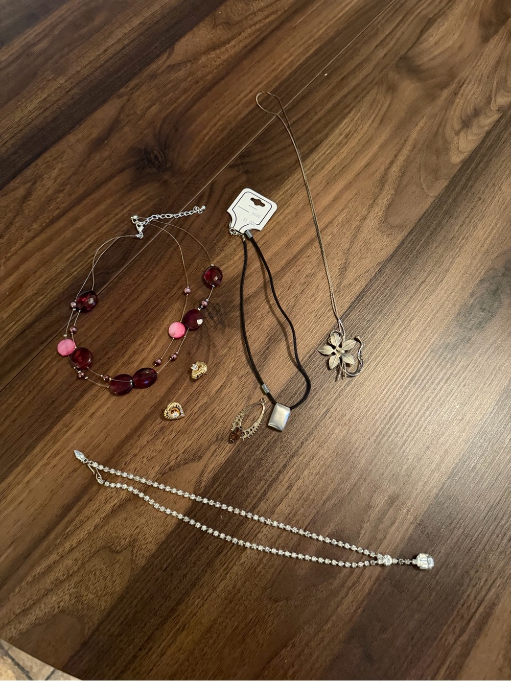 Assorted Vintage Women’s Jewelry Lot